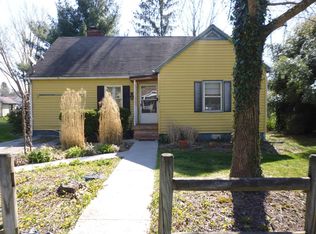 303 Central Ave, White Sulphur Springs, WV 24986