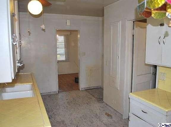 5th image of 11261 Daneswood Dr