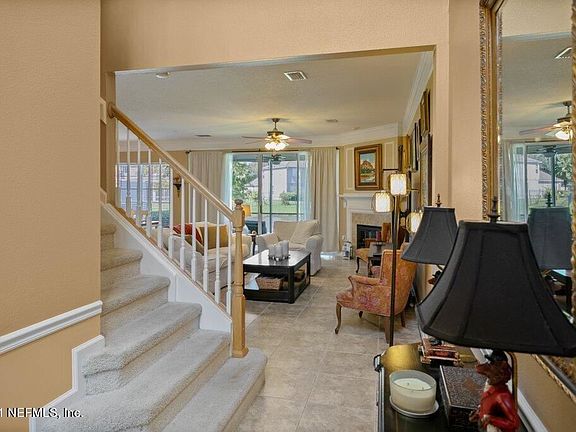 5th image of 3900 Lionheart Dr #3B