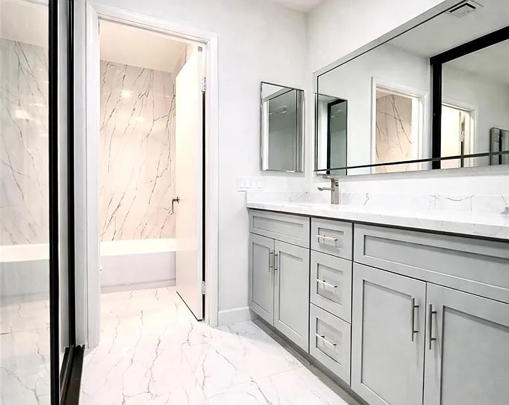 4724 Nara Vista Way #202 — Photo 10