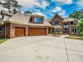 1240 Eaglecrest Dr, Stanley, NC 28164