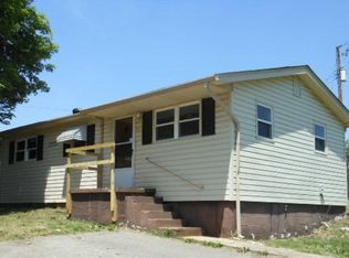 3310 Blue Springs Rd, Strawberry Plains, TN 37871