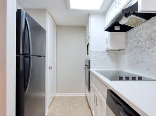 707 Harbour Town Dr APT 4, Lake Dallas, TX 75065