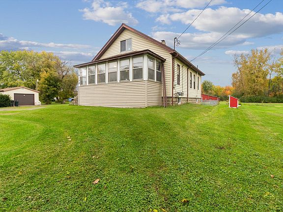 3rd image of 4154 W Carpenter Rd