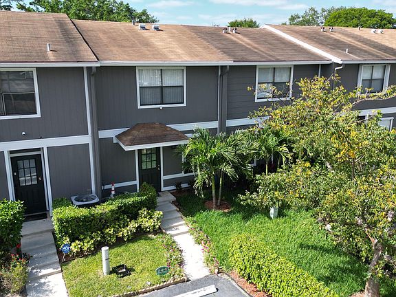 2nd image of 850 Hill Drive #D
