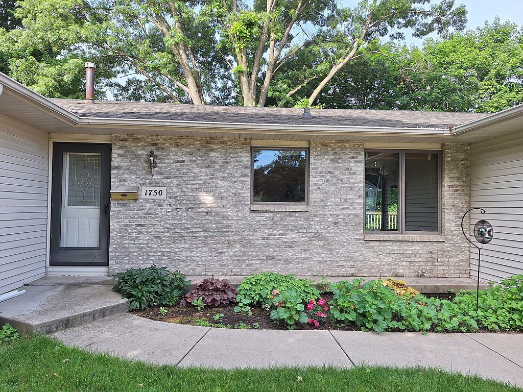 1750 Horizon Ct - Property Image
