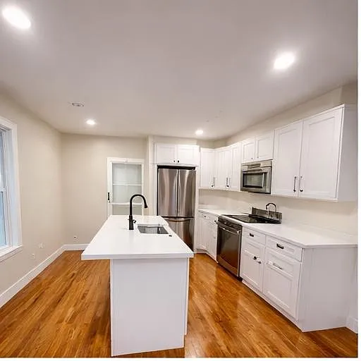 Building Photo - 30-32 Westmore Rd #2