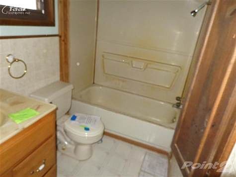 5th image of 1053 W Parkwood Ave