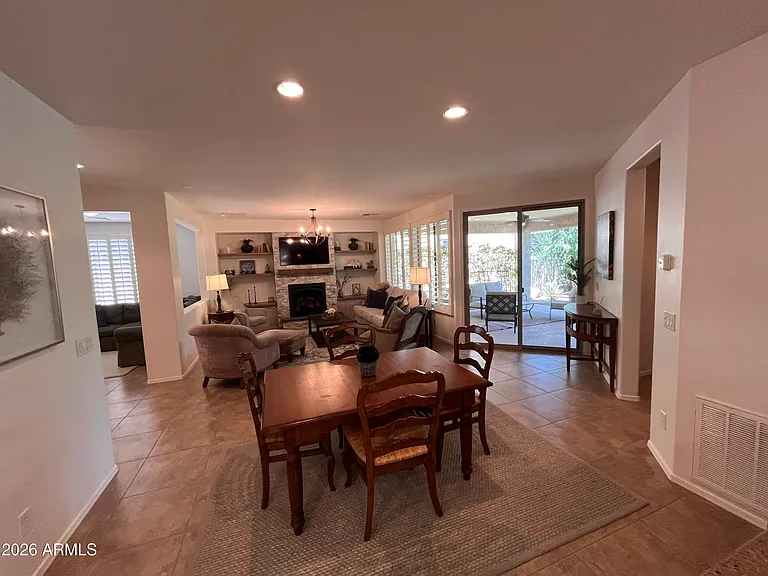 4502 E Narrowleaf Dr — Photo 8