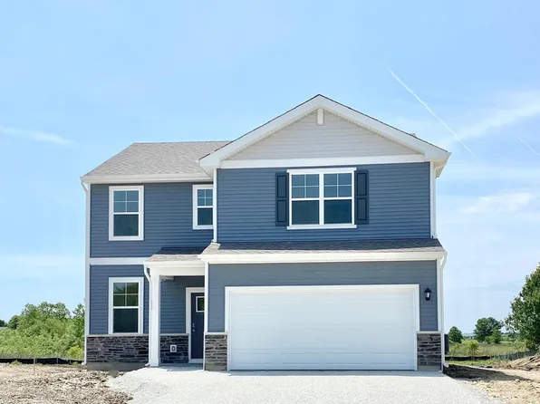 607 Ensign Pl, Hebron, IN 46341