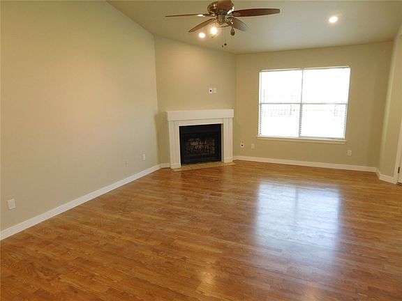 4th image of 6017 Richard Carlton Blvd