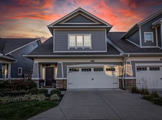 470 Chimney Rock Dr, Carmel, IN 46032