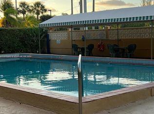 2935 NE 163rd St APT 5C, North Miami Beach, FL 33160