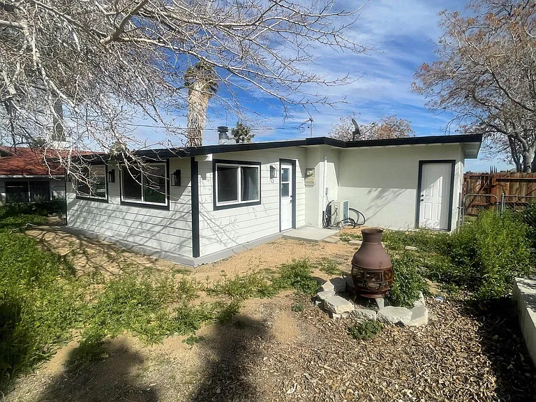 7580 Palm Ave — Photo 13