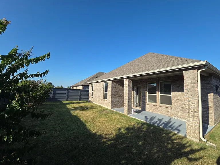 7325 Allium Ct — Photo 22