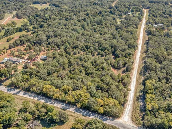 19347 Oakridge Rd, Lexington, OK 73051