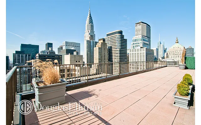 Sold by Douglas Elliman | media 8