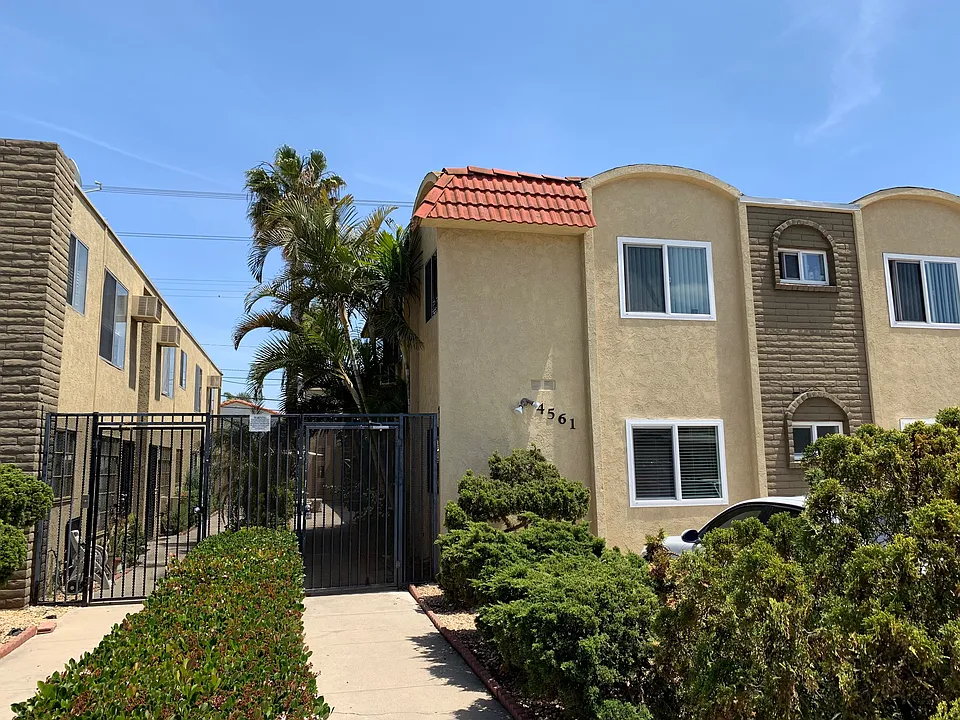 4561 Utah St #8