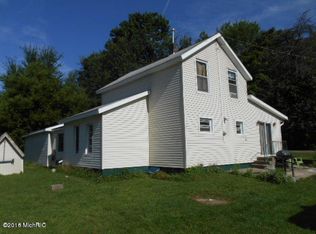 229 W County Line Rd, Union City, MI 49094