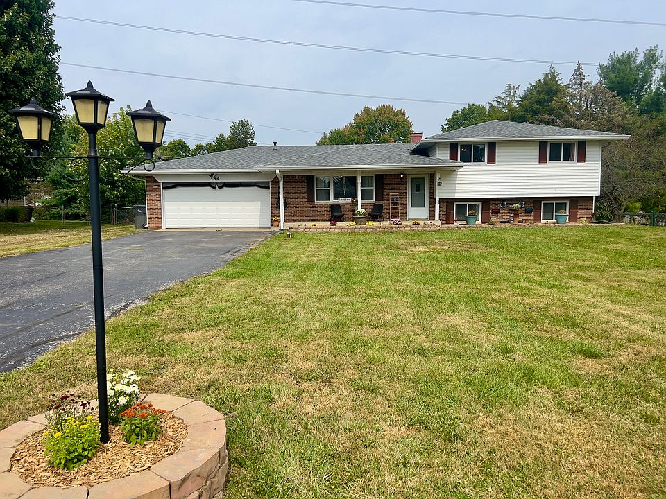 1st image of 334 E Cragmont Dr