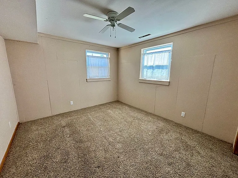 11015 Lakeview Dr — Photo 14