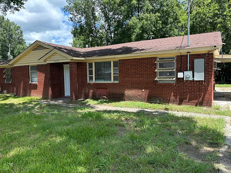 3609 Gaylord Pl — Photo 2