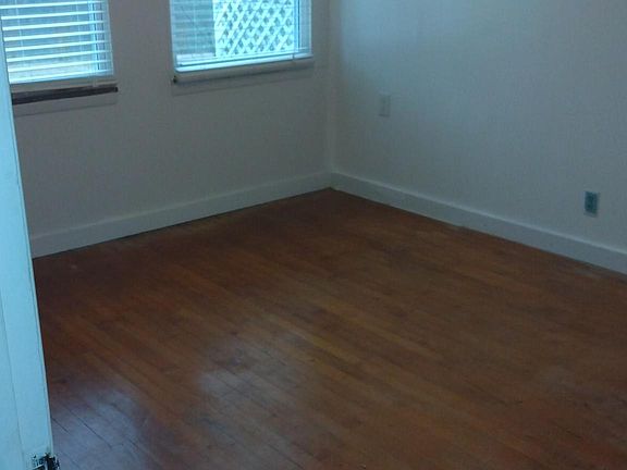 Bedroom 10x10 A king bed will fit with dresser and chest of drawyers