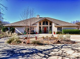 2819 Donnybrook Dr, Burleson, TX 76028