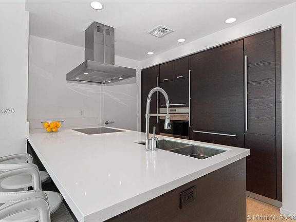 4th image of 1445 16th St APT 904