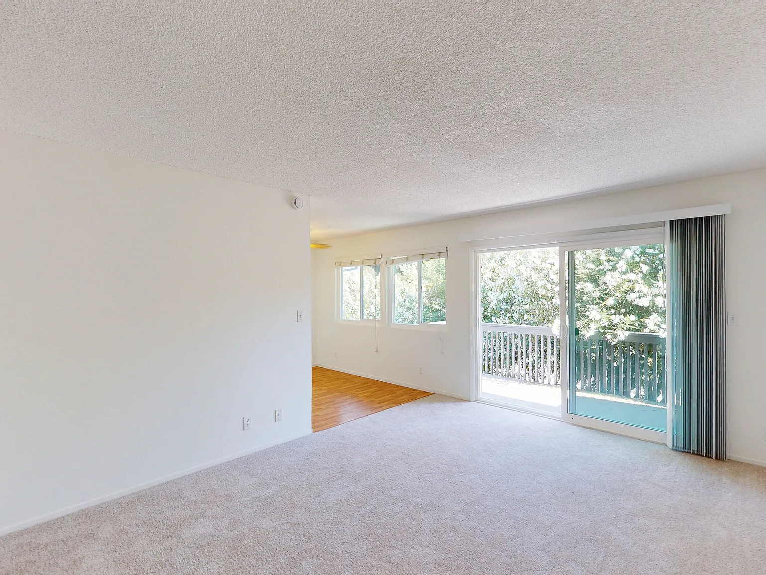 Peaceful 1-Bedroom Apartment for Rent — Photo 3