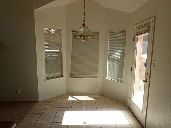 5th image of 3733 La Cuesta Dr