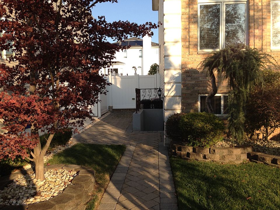 1st image of 233 Swinnerton St