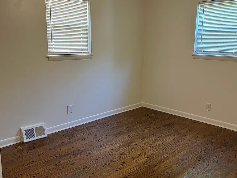 1923 Wessel Ave #1925 — Photo 6