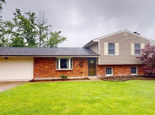 994 Richwood Cir, Hamilton, OH 45013