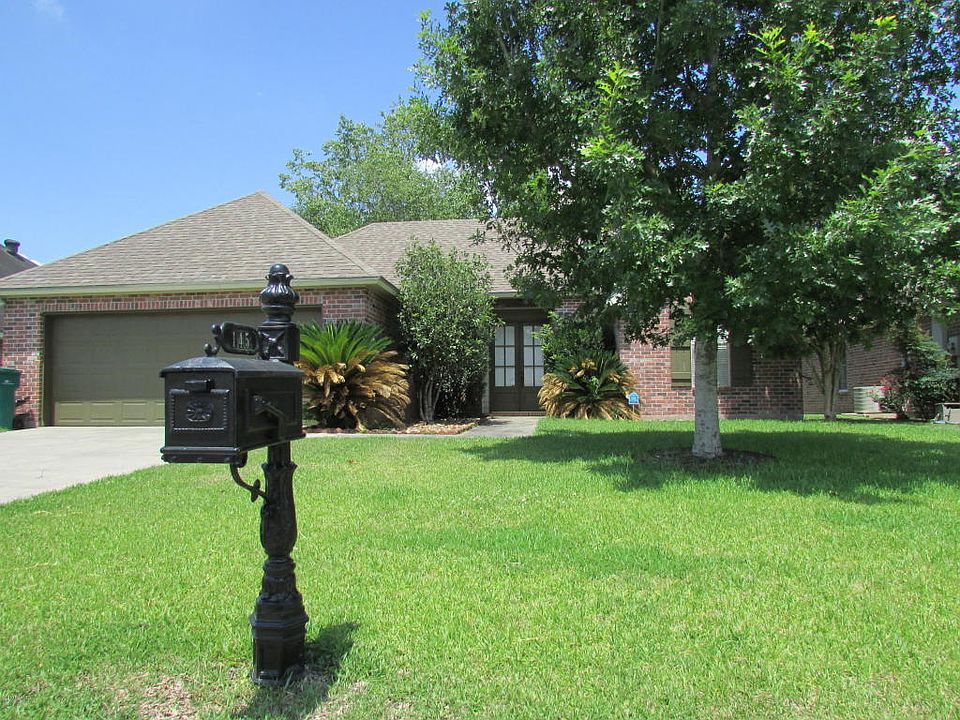 1st image of 145 Windermere Cir