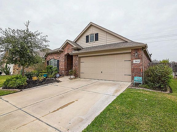 3rd image of 25115 Countrygate Dr