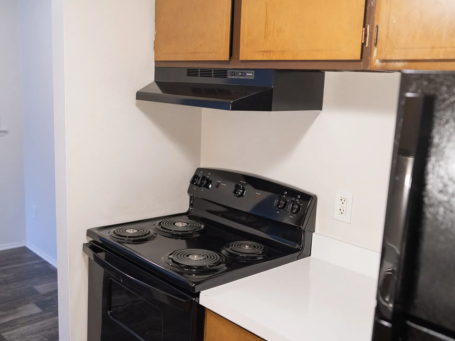 Willow Creek Apartments — Photo 4