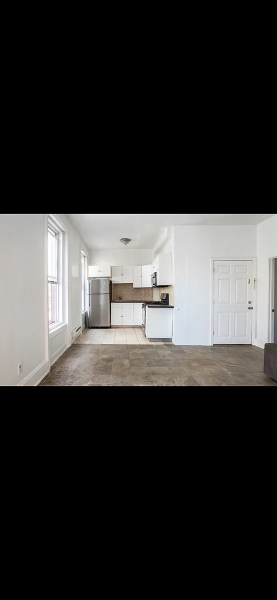 Building Photo - 851 Harrison Ave #2