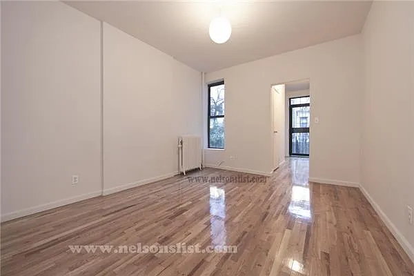 Rented by R New York | media 34