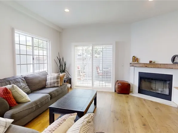 2461 Oneida St #B, Pasadena, CA 91107