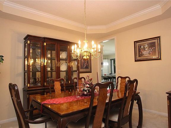 5th image of 2979 Alling Dr