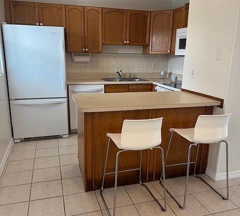 2nd image of 10 Lynnhurst Dr #2150