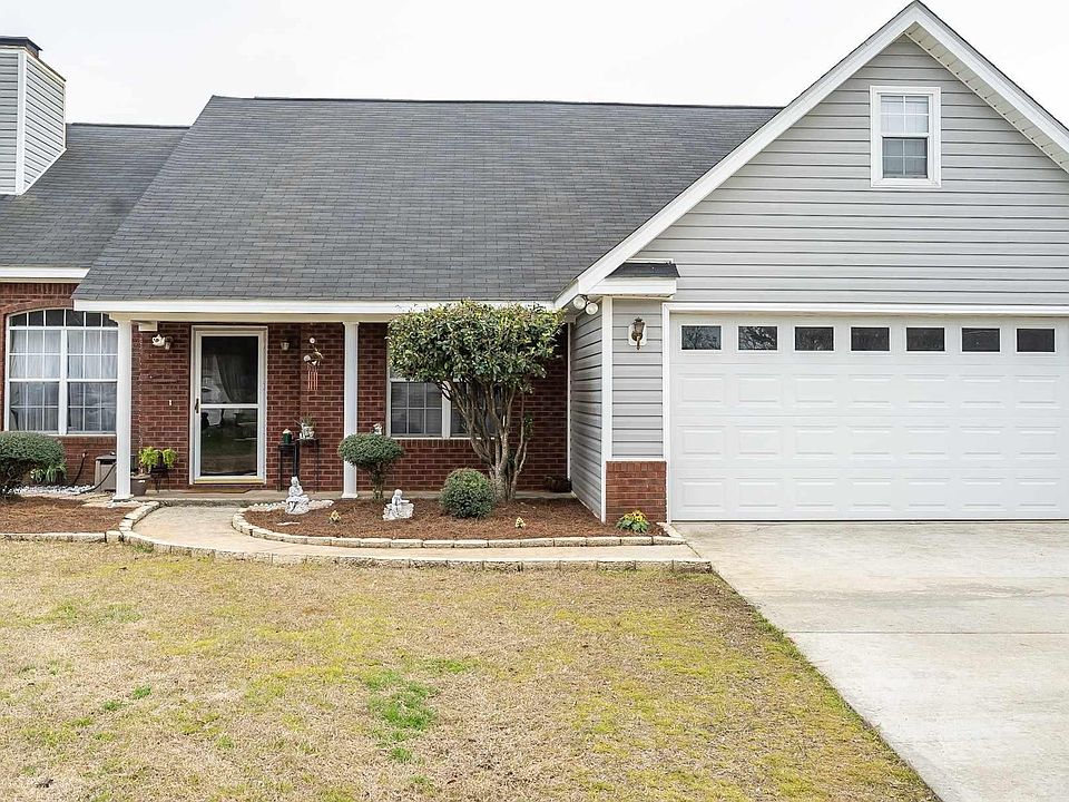 1st image of 211 Park Ln