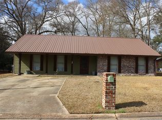 513 Haynes Dr, Deridder, LA 70634