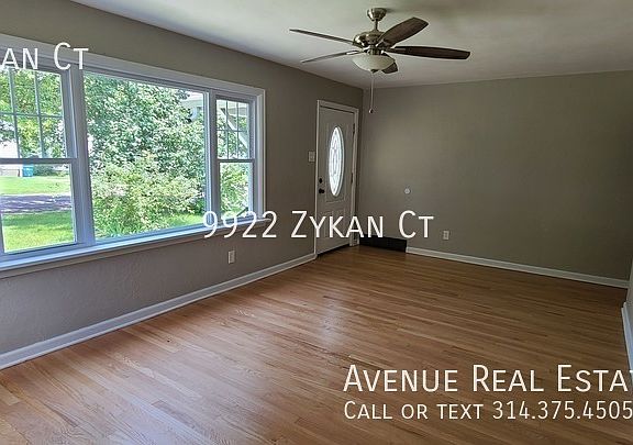 3rd image of 9922 Zykan Ct