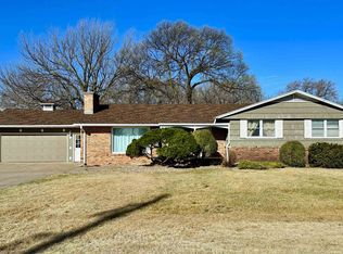 314 Central Ave, Kearney, NE 68847