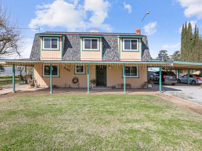 1186 W Marinette Ave, Exeter, CA, 93221