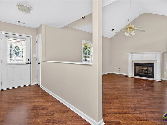 4th image of 609 Sark Dr
