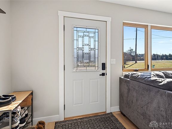 3rd image of 9281 Eby Rd