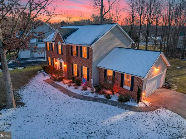 108 Burning Tree Rd, Dover, DE 19904